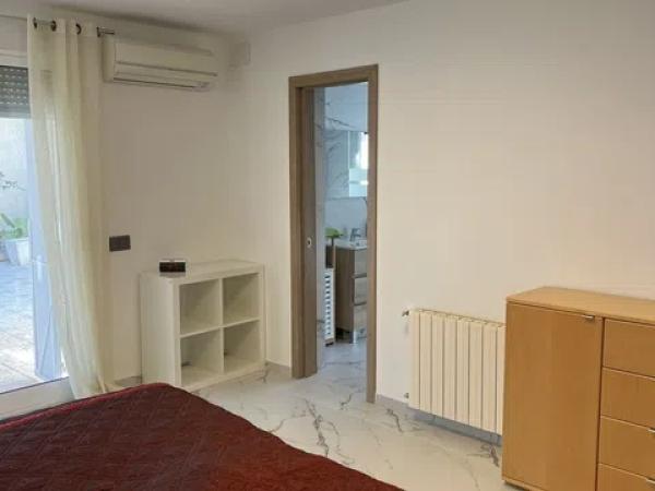 Casa independiente en calle Romer