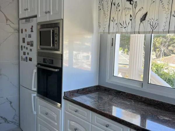 Casa independiente en calle Romer