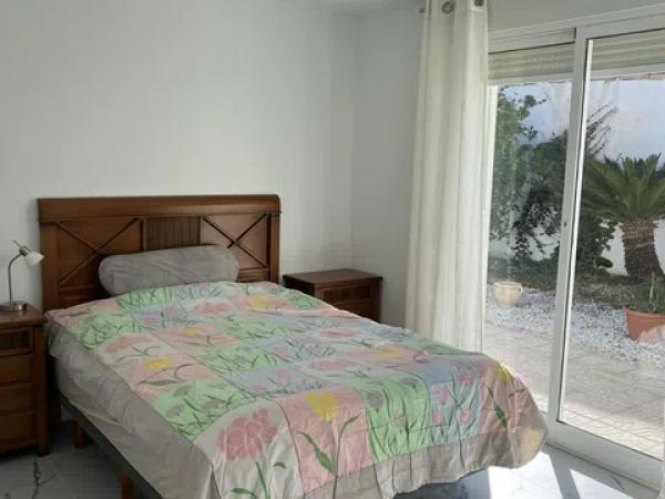 Casa independiente en calle Romer