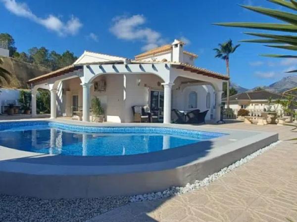 Casa independiente en calle Romer