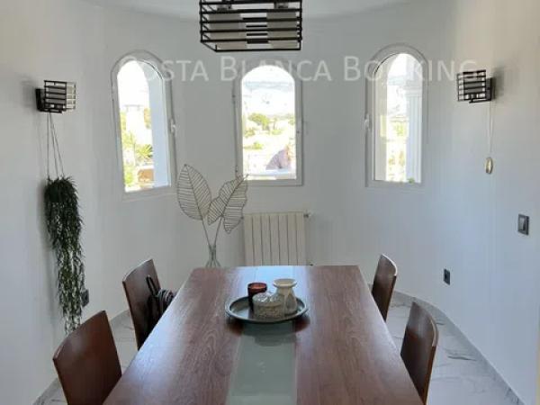 Casa independiente en calle Romer