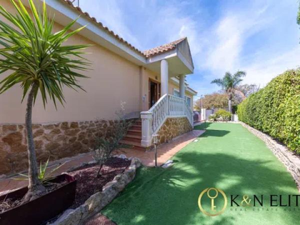 Casa independiente en calle Xop, 12