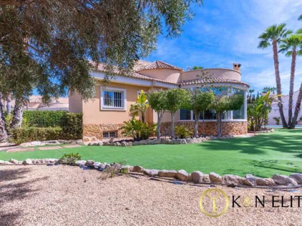 Casa independiente en calle Xop, 12