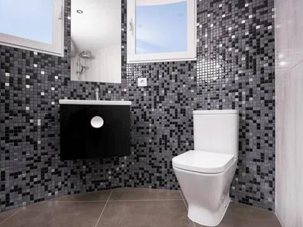 Casa independiente en avenida Europa