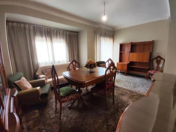 Piso en calle Sant Joaquim