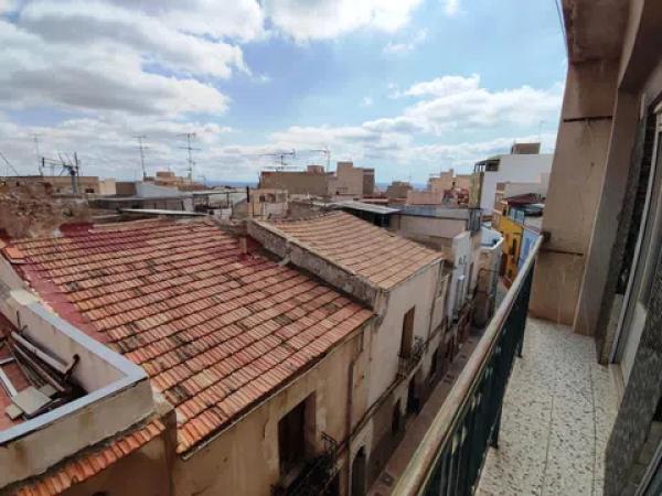 Piso en calle Sant Joaquim