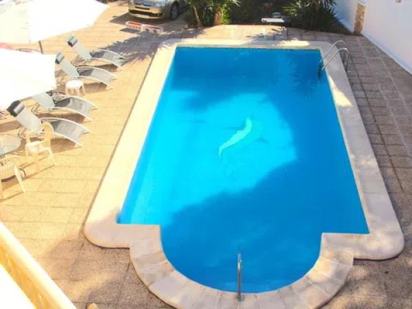 Casa independiente en calle cipres s/n