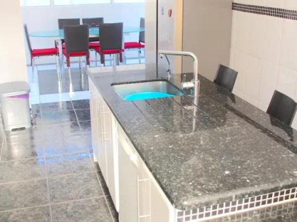 Casa independiente en calle cipres s/n