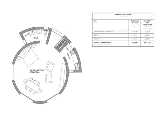 Casa independiente en avenida Principal de la Sierra