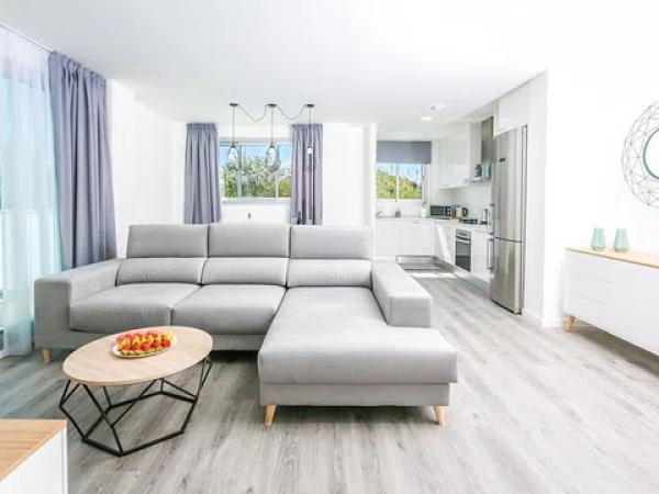 Piso en calle la Haya, 12