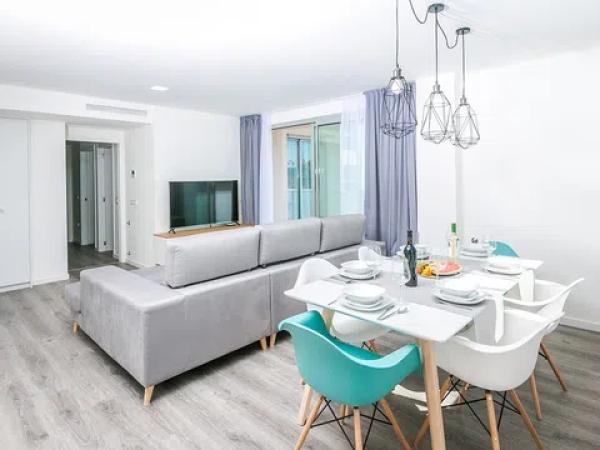 Piso en calle la Haya, 12