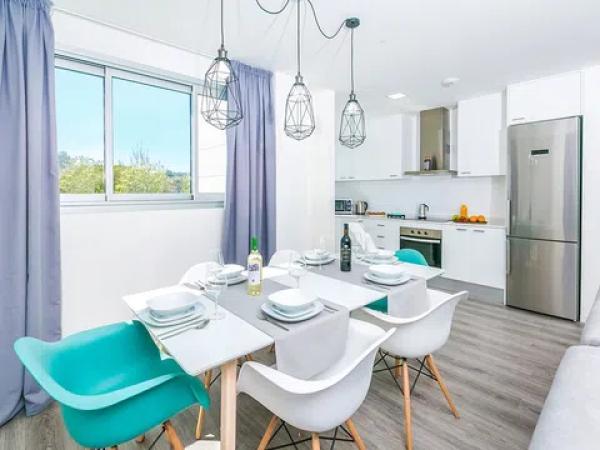 Piso en calle la Haya, 12