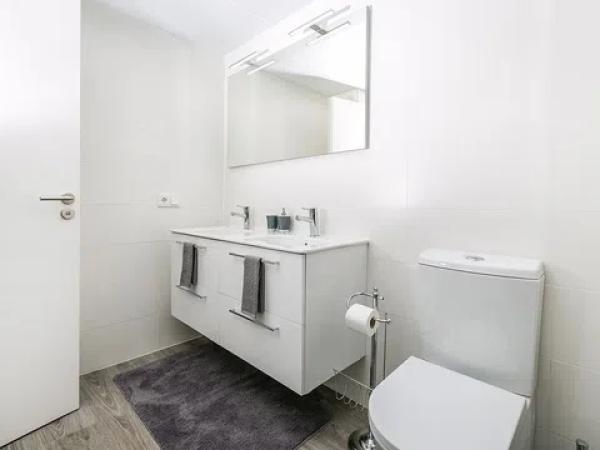 Piso en calle la Haya, 12