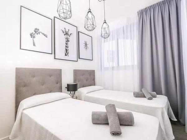 Piso en calle la Haya, 12