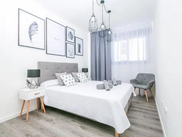 Piso en calle la Haya, 12