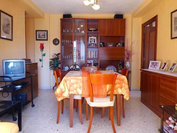 Piso en avenida Juan Fuster Zaragoza