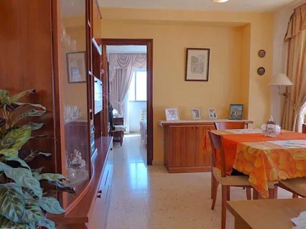 Piso en avenida Juan Fuster Zaragoza