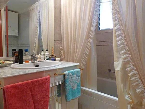 Piso en avenida Juan Fuster Zaragoza