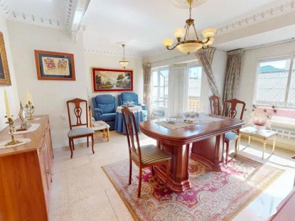 Piso en calle Reconquesta