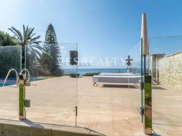 Casa independiente en avenida de la Costa Blanca