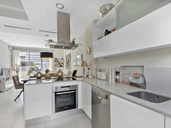 Casa independiente en avenida de Cuenca, 10