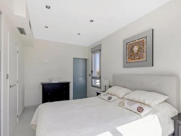 Casa independiente en avenida de Cuenca, 10