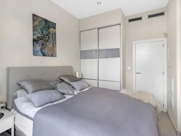 Casa independiente en avenida de Cuenca, 10