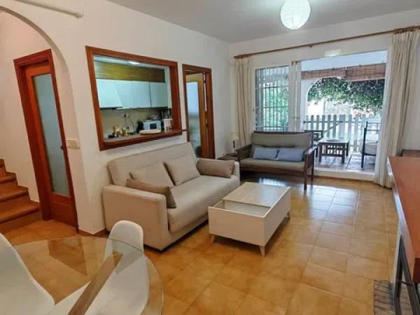 Chalet adosado en calle Mar Jónica, 127