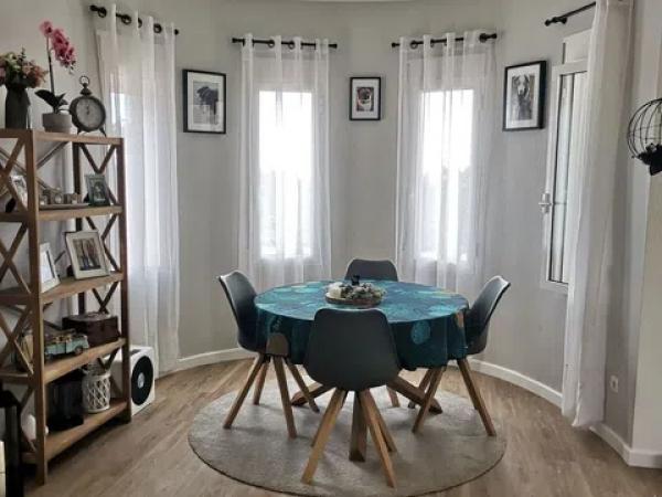 Chalet en avenida de los Árboles