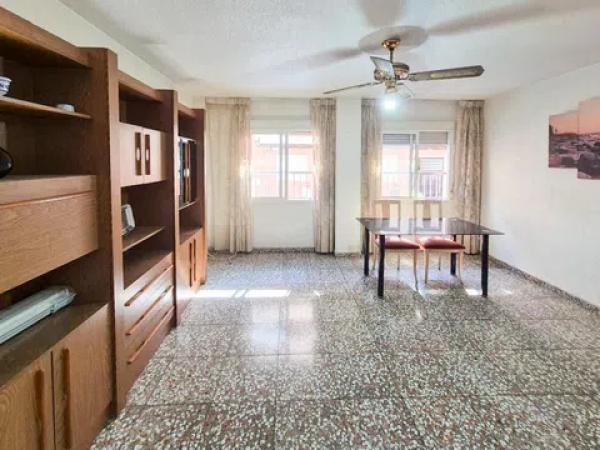 Piso en calle Escorial