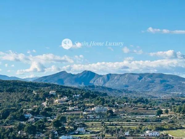 Casa independiente en calle Mar Cantábrico