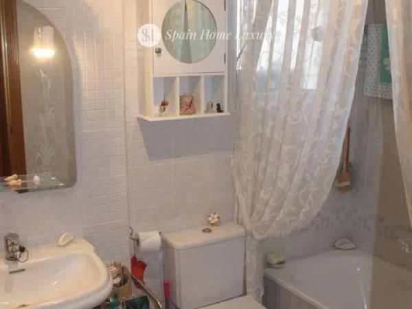 Piso en calle del Secretario Juan Antonio Baldovi