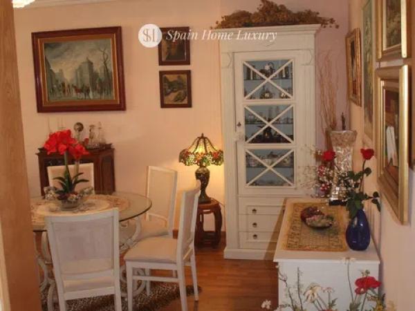 Piso en calle del Secretario Juan Antonio Baldovi