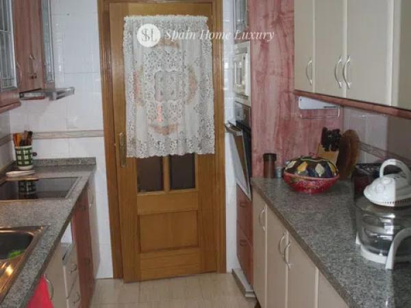 Piso en calle del Secretario Juan Antonio Baldovi