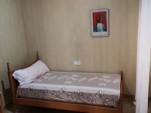 Casa independiente en calle de Pedro Lorca, 140