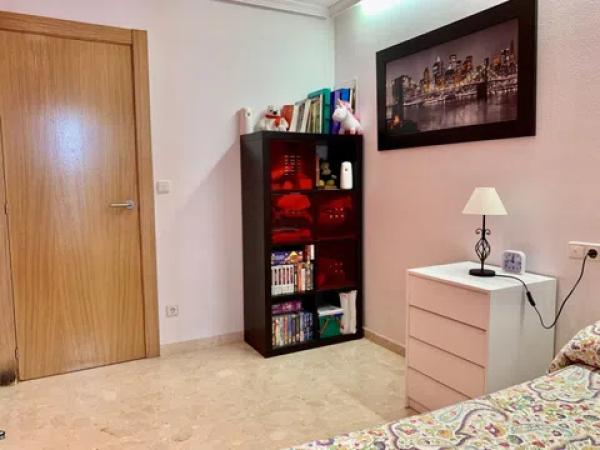 Piso en Barrio Sector V-El Canal