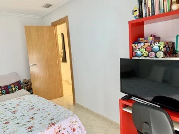 Piso en Barrio Sector V-El Canal