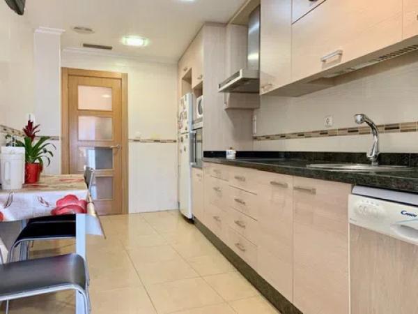 Piso en Barrio Sector V-El Canal