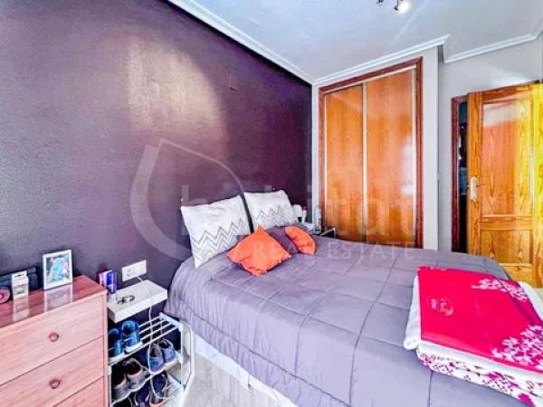 Piso en Los Montesinos