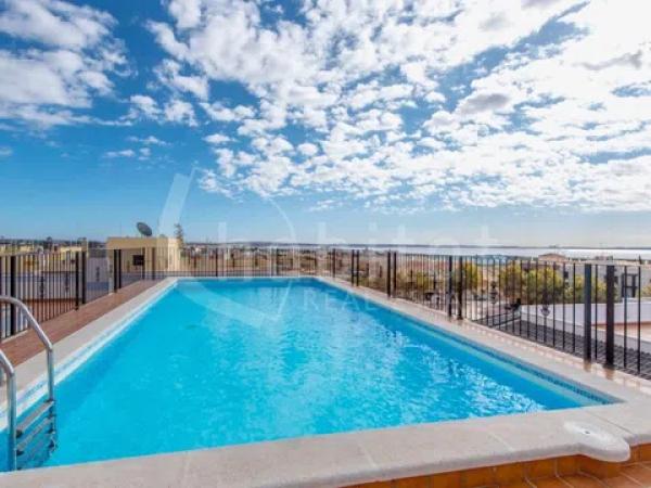 Piso en Los Montesinos