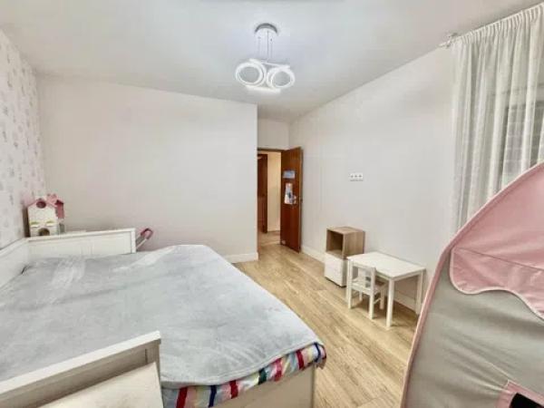 Piso en avenida del Doctor Fleming