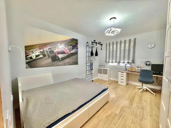 Piso en avenida del Doctor Fleming