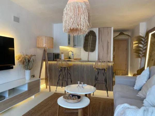 Estudio en avenida de París