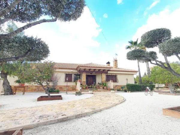 Casa independiente en camino Ermita del Moralet s/n