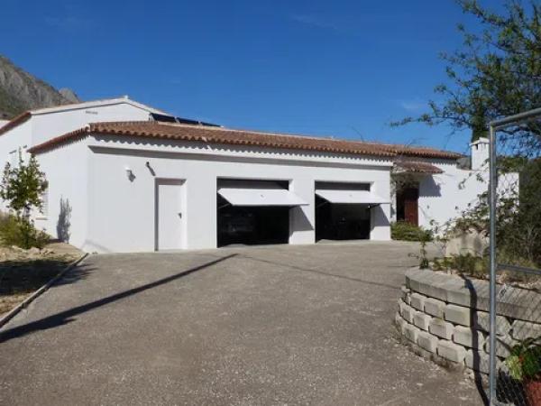 Casa independiente en calle Sant Jaume