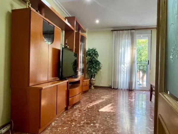 Piso en Barrio Raval de Santa Teresa-El Asilo