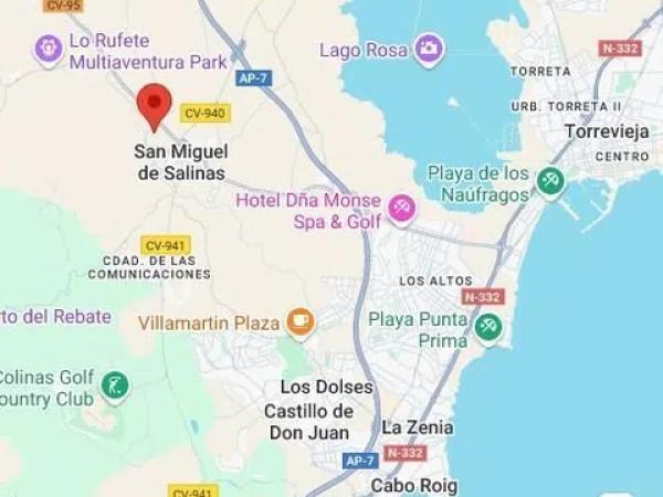 Casa independiente en calle Chopin