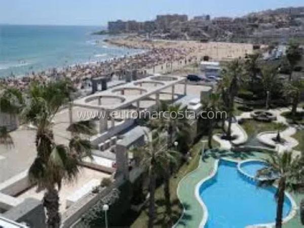 Piso en avenida de los españoles