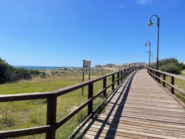 Piso en avenida de los españoles