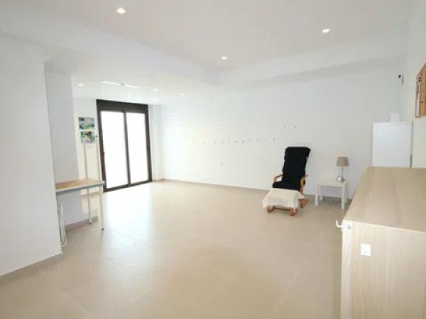 Chalet adosado en calle Felipe Hernández